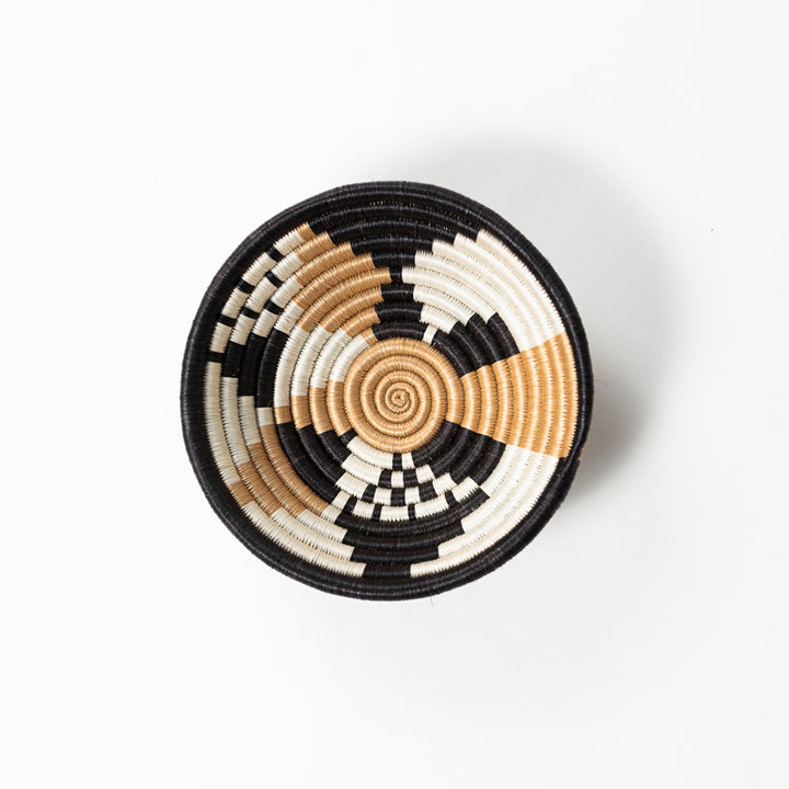 Boutique Diversiform Woven Bowls