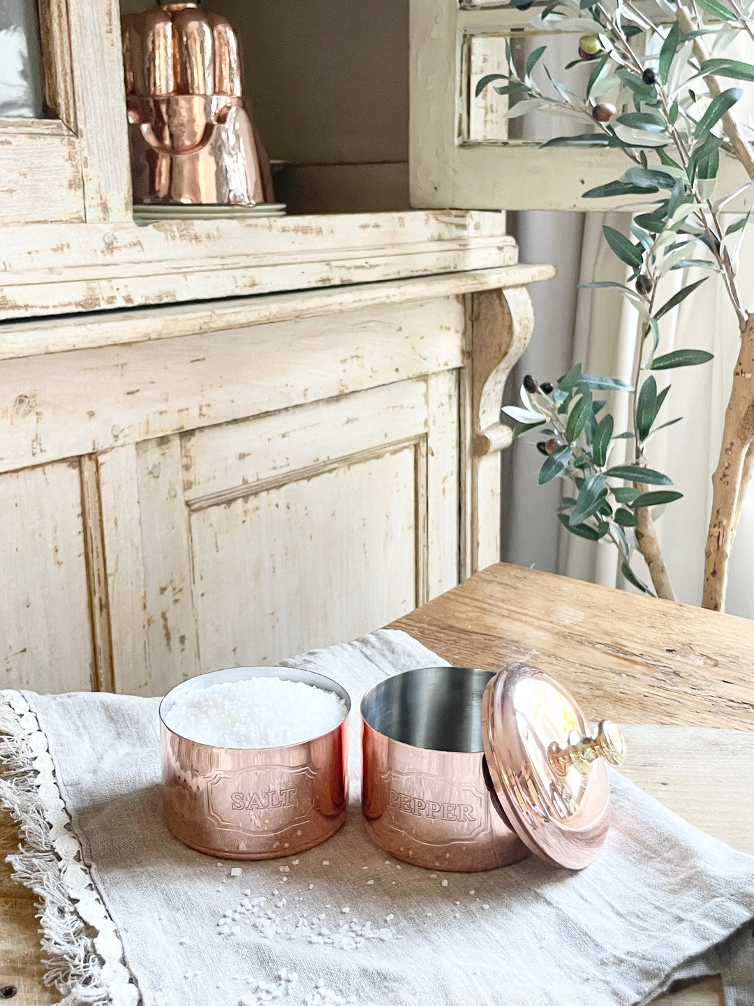 CMK Vintage Inspired Salt & Pepper Cellar