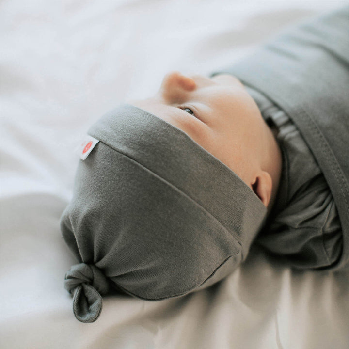 Hat + Long Sleeve Swaddle Sack Bundle by embé®