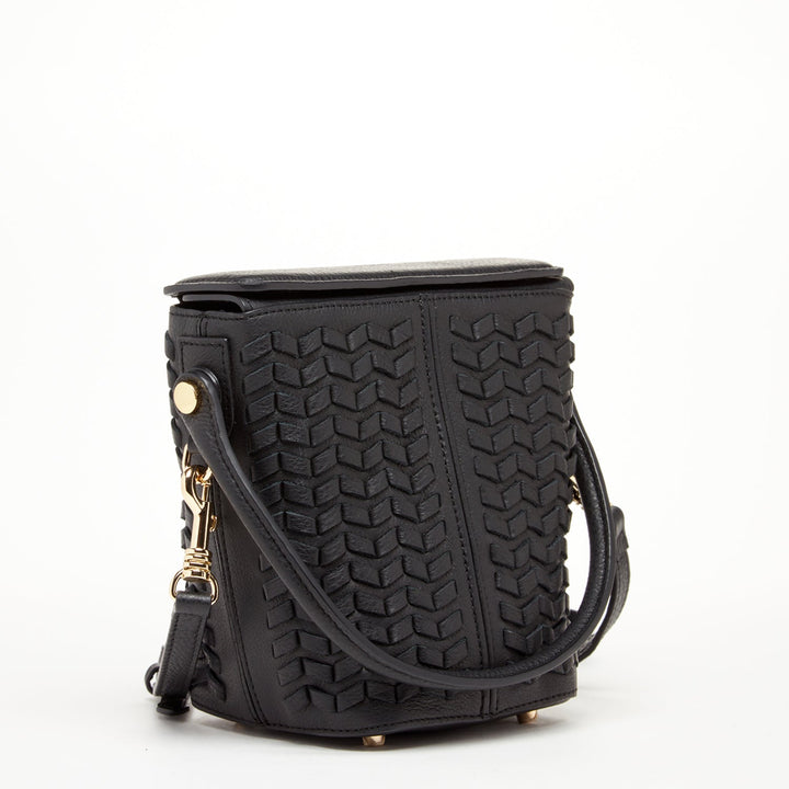 SUSU Woven Leather Bucket Bag Quilted Black Crossbody Purse Women's Handbag