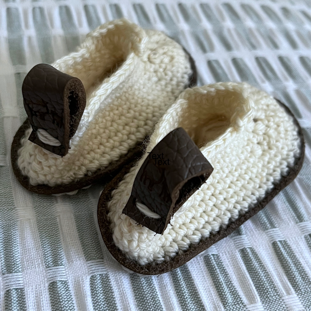 Baby Booties by Handicraft Soul