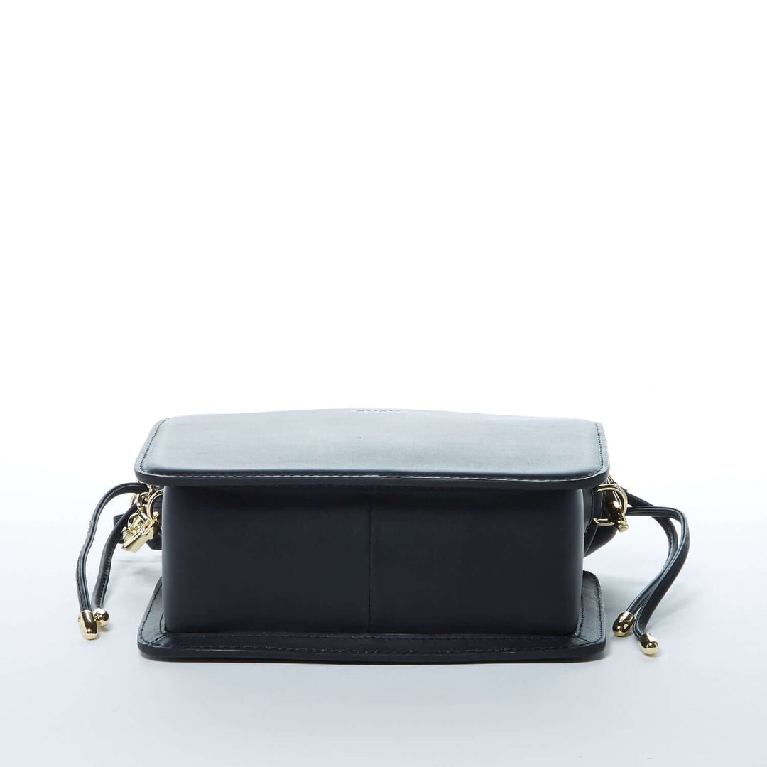 SUSU The Patricia Black Leather Purse Drawstring