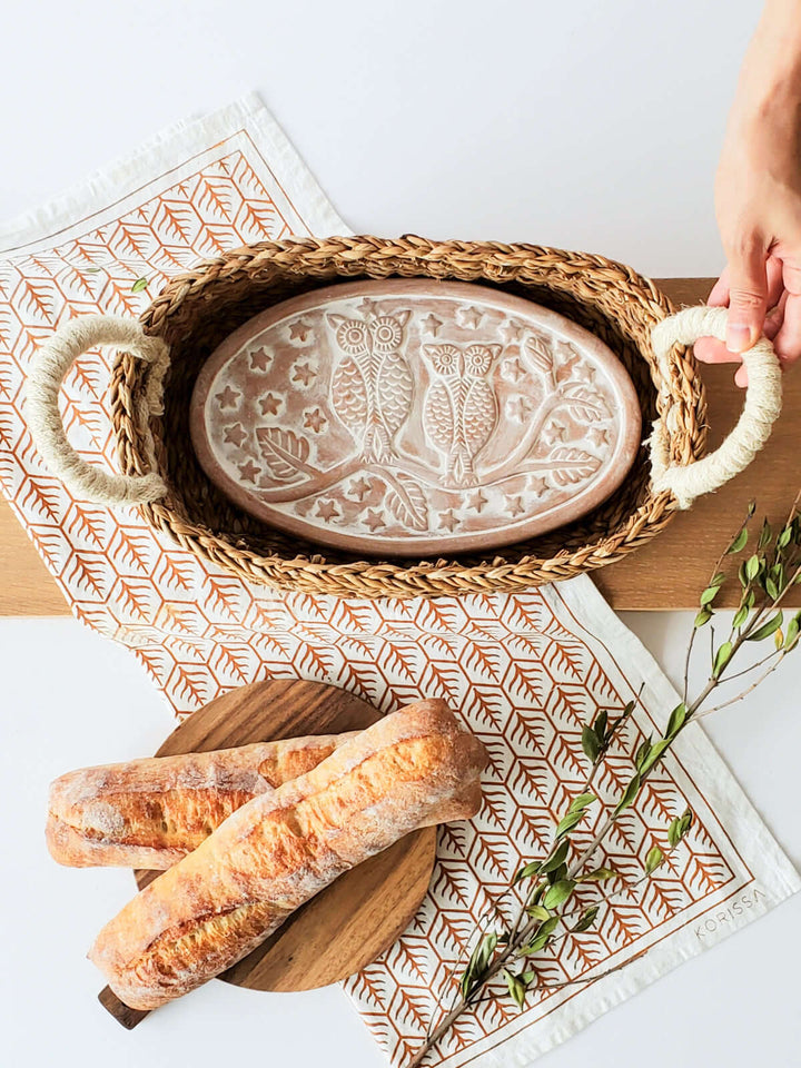 Bread Warmer & Basket - Owl Oval