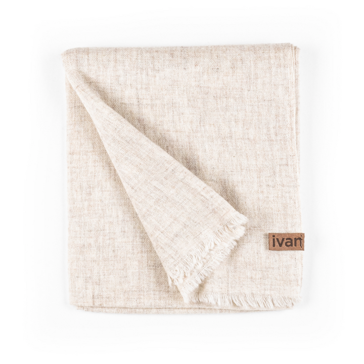 EXTRA LIGHTWEIGHT CASHMERE SCARF