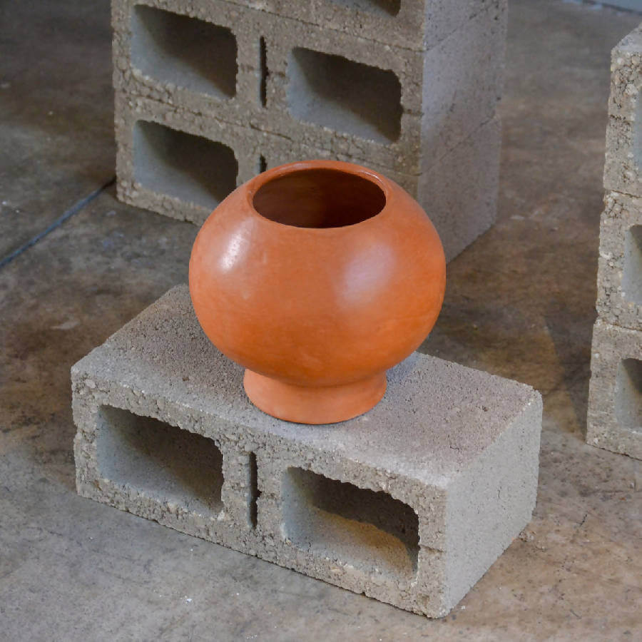 Trompo Terracotta Object