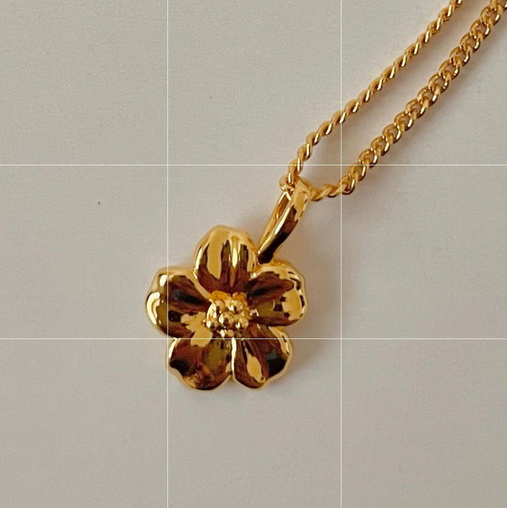 Hibiscus Pendant Necklace