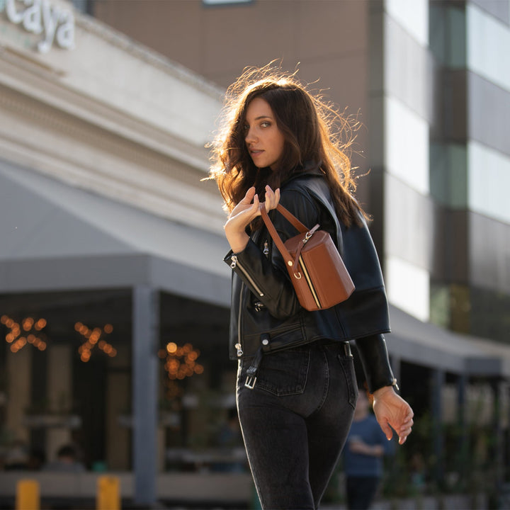 SUSU The Harper Amber Brown Leather Bucket Bag