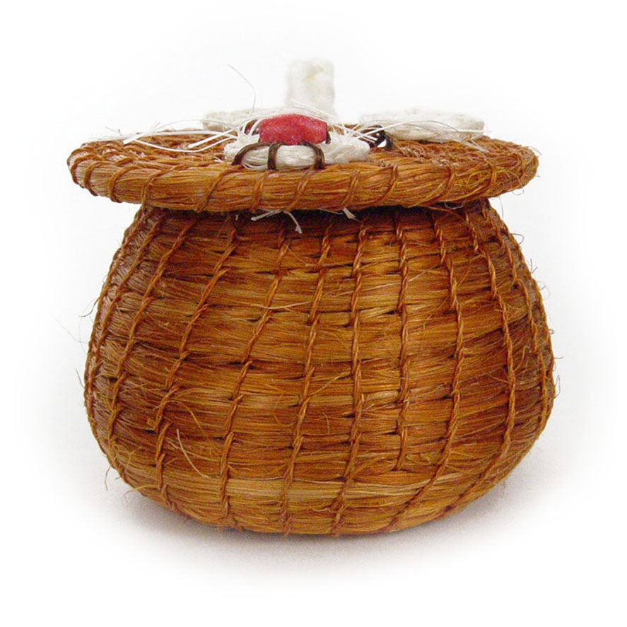 Toothy Mouse Lidded Basket